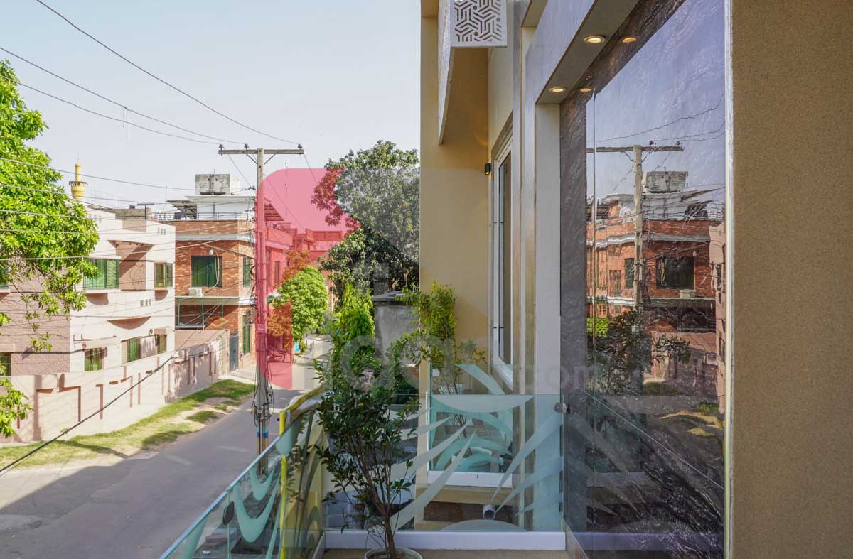 12 Marla House for Sale in Block H3, Phase 2, Johar Town, Lahore