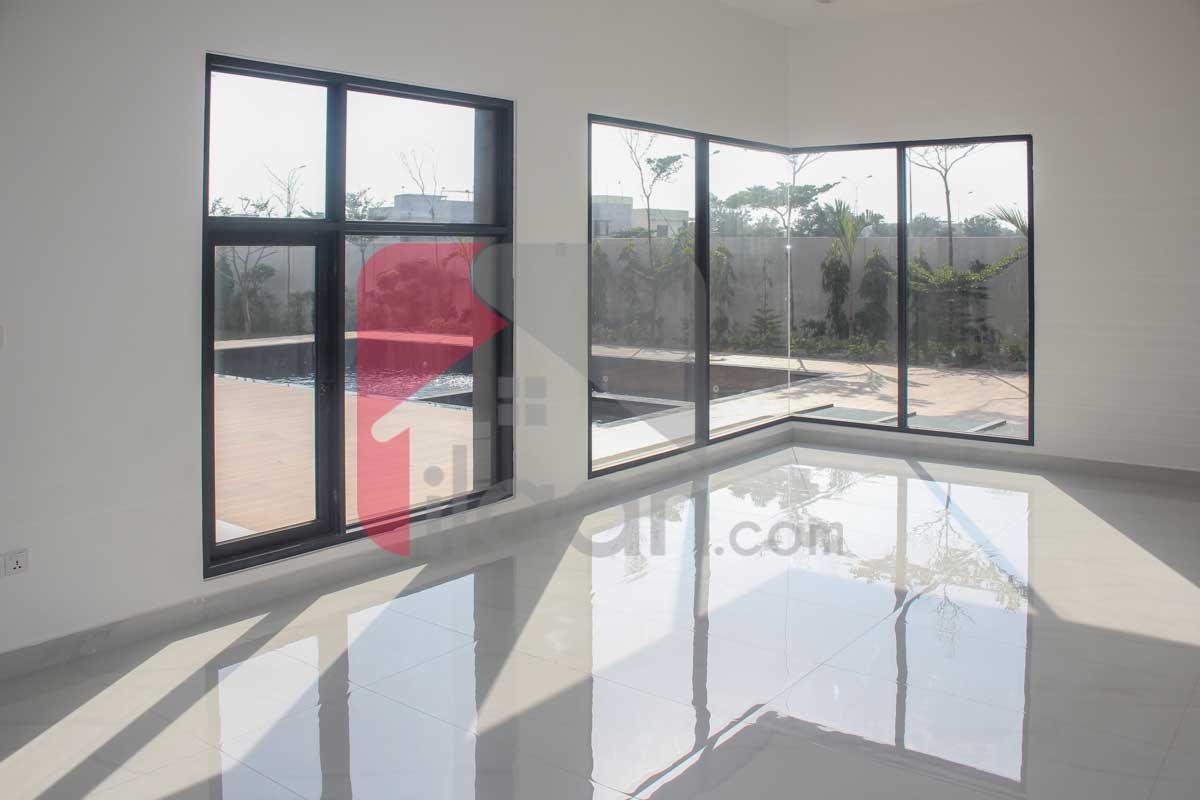 2000 Sq.yd Bungalow for Sale in Phase 8, DHA Karachi