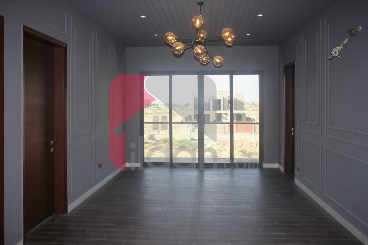 2000 Sq.yd Bungalow for Sale in Phase 8, DHA Karachi