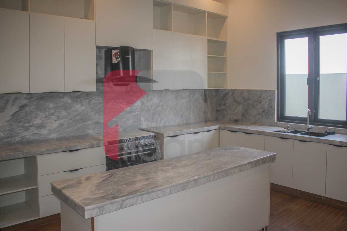 2000 Sq.yd Bungalow for Sale in Phase 8, DHA Karachi