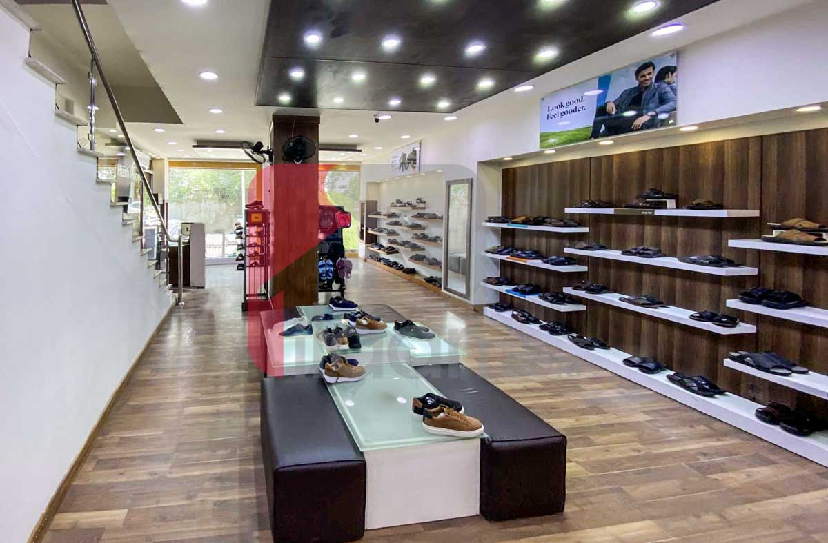 810 Sq.ft Shop (Ground + Mezzanine + Basement) for Rent in Khayaban-e-Badar, Phase 5, DHA Karachi