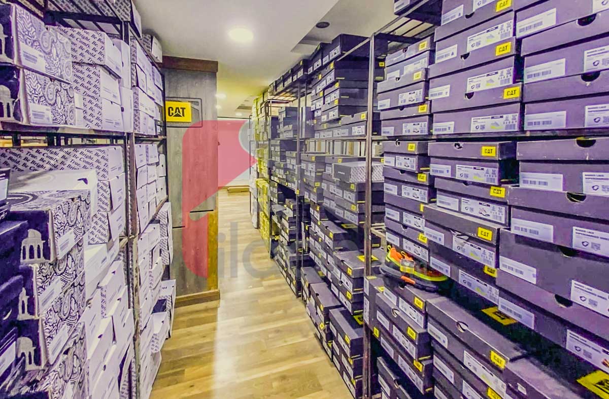 810 Sq.ft Shop (Ground + Mezzanine + Basement) for Rent in Khayaban-e-Badar, Phase 5, DHA Karachi