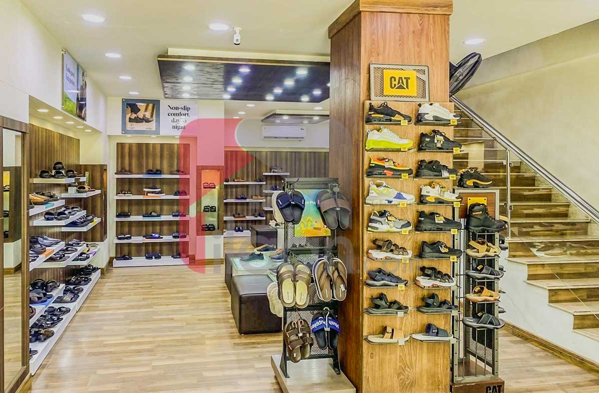 810 Sq.ft Shop (Ground + Mezzanine + Basement) for Rent in Khayaban-e-Badar, Phase 5, DHA Karachi