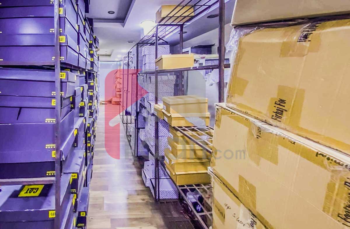 810 Sq.ft Shop (Ground + Mezzanine + Basement) for Rent in Khayaban-e-Badar, Phase 5, DHA Karachi