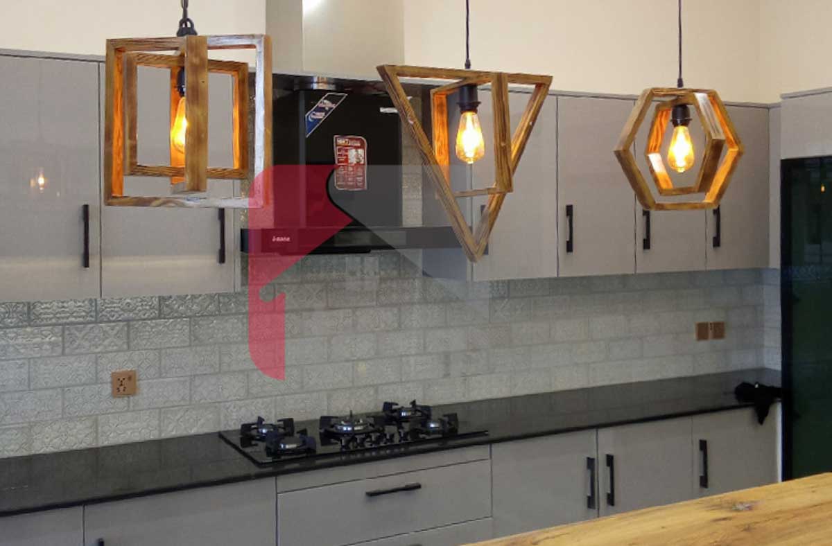 1 Kanal House for Sale in Block X, Phase 3, DHA Lahore