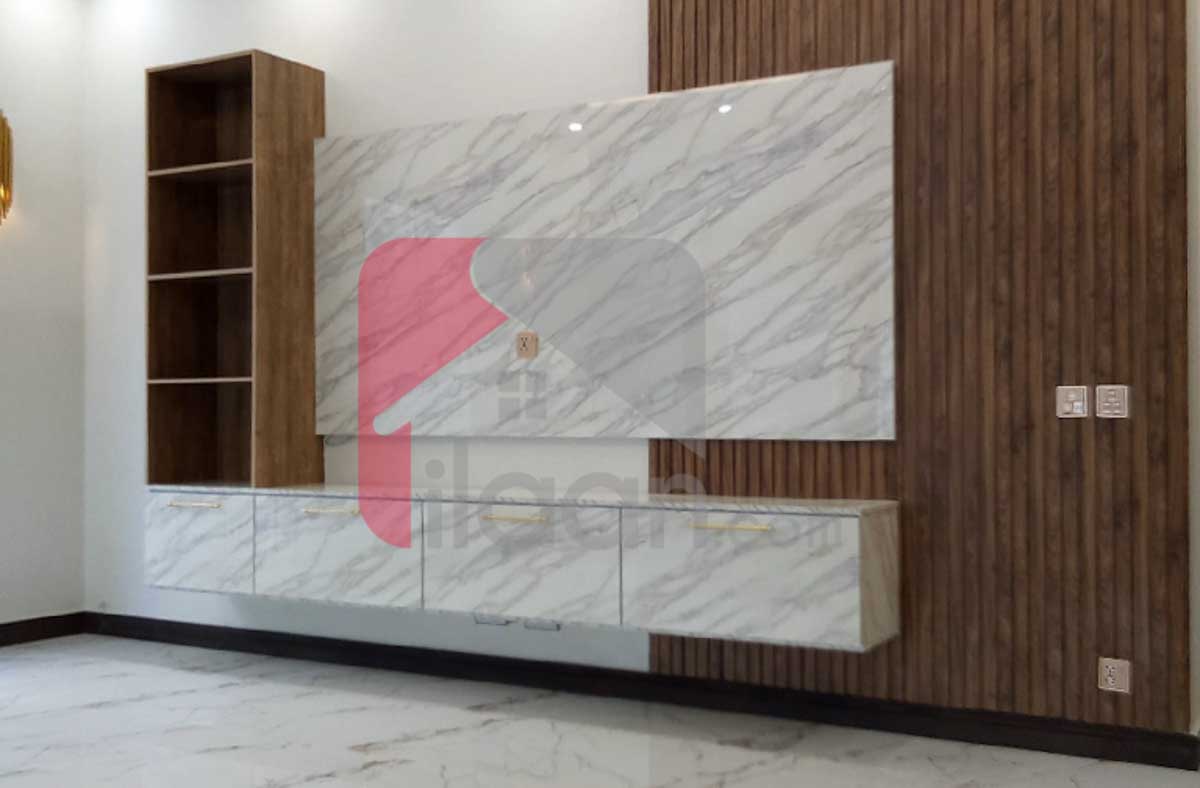 1 Kanal House for Sale in Block X, Phase 3, DHA Lahore