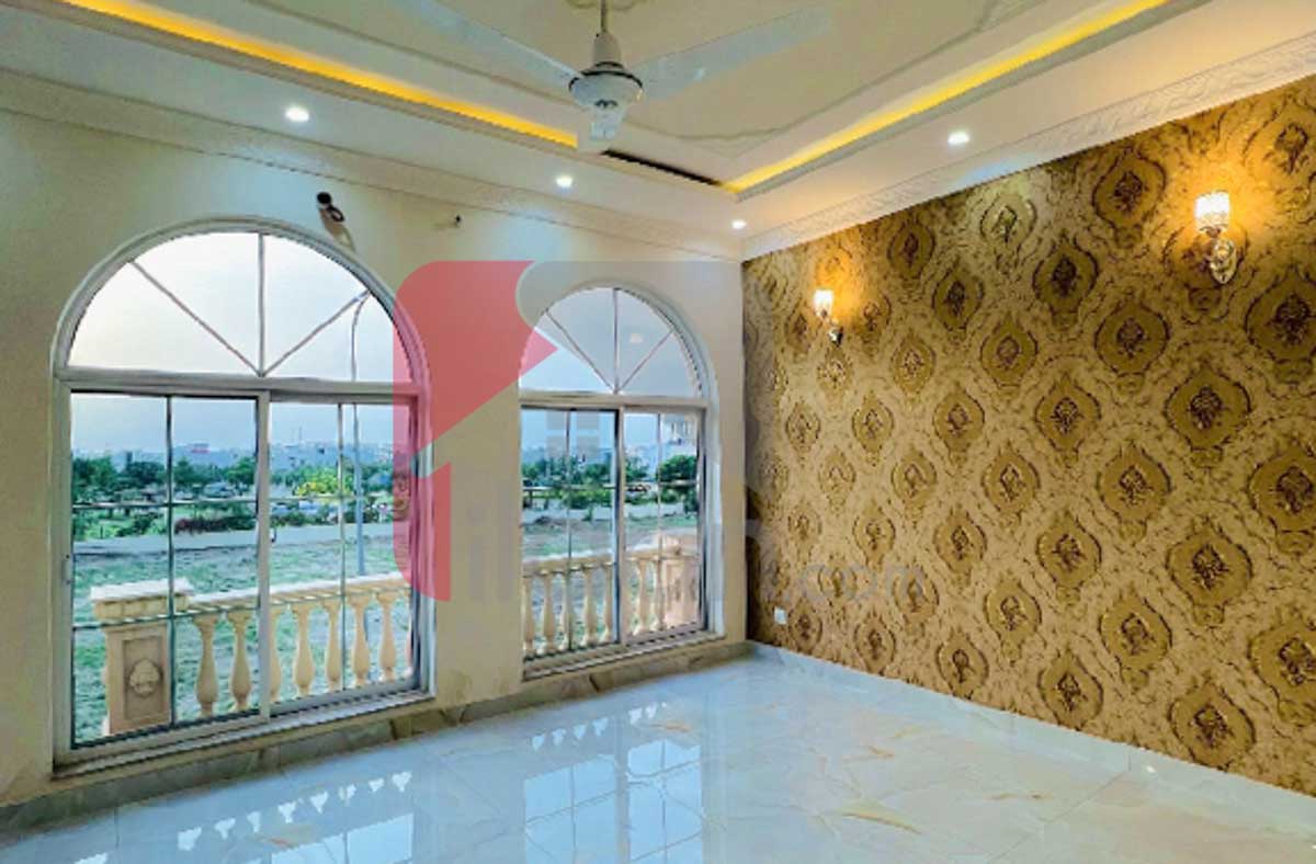 1 Kanal House for Sale in Block X, Phase 3, DHA Lahore