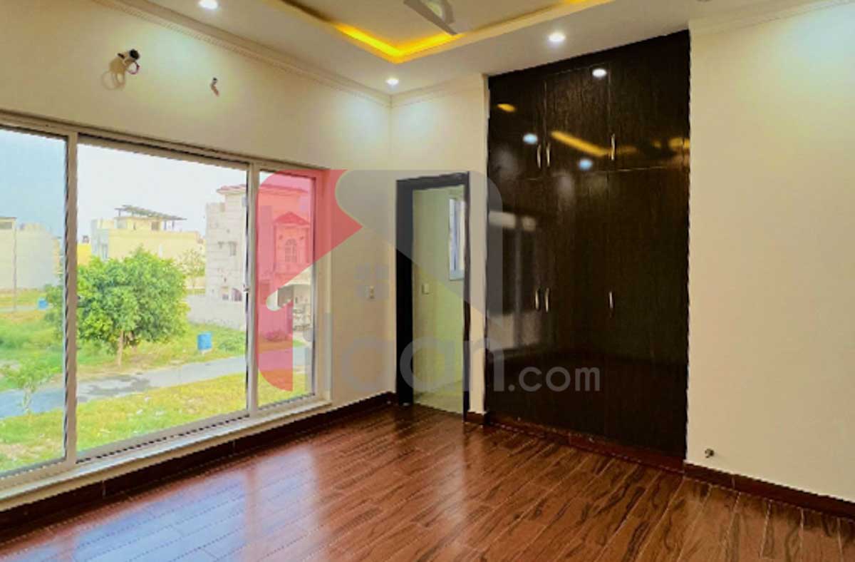 1 Kanal House for Sale in Block X, Phase 3, DHA Lahore
