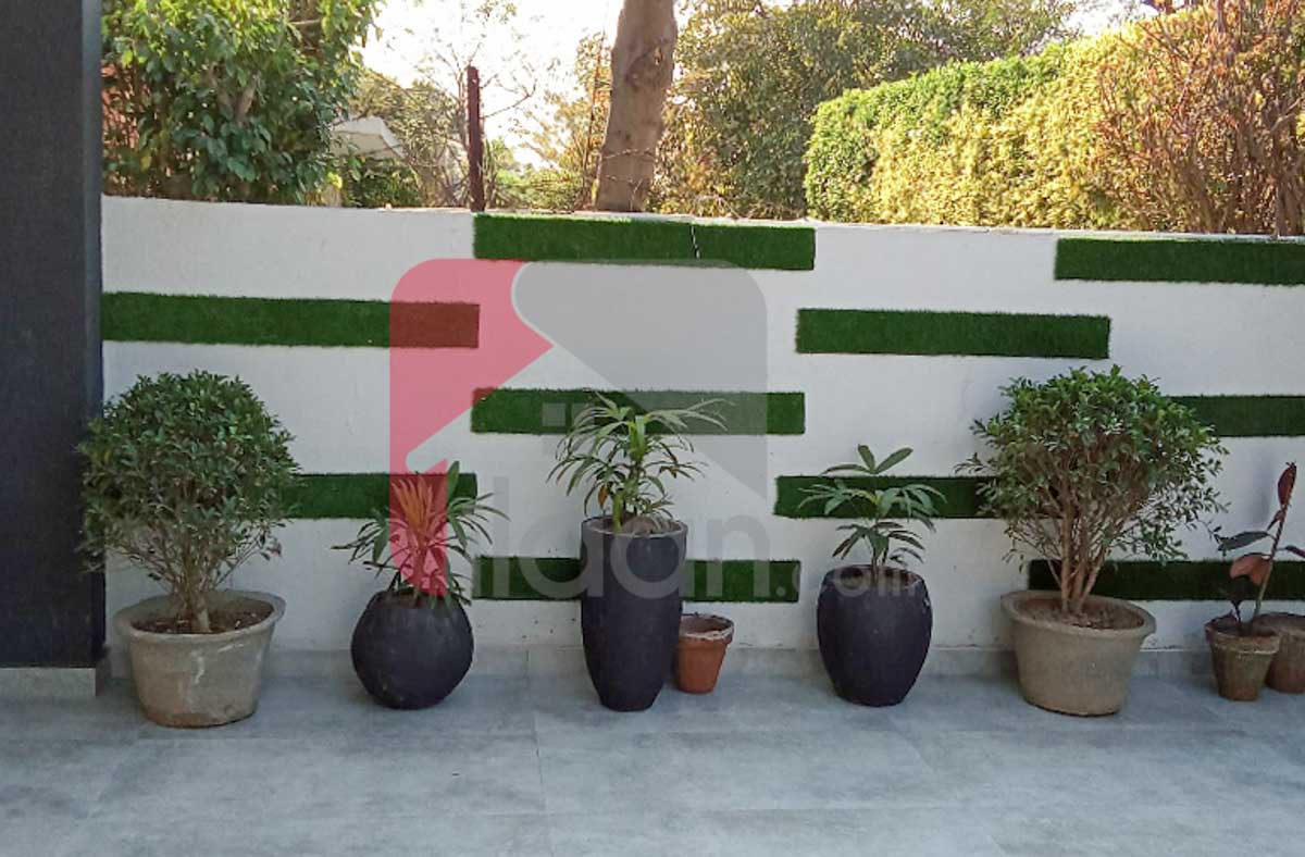 1 Kanal House for Sale in Block X, Phase 3, DHA Lahore