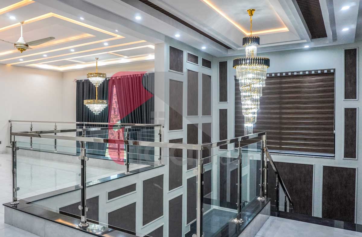 1 Kanal House for Sale in Block E, Valencia Housing Society, Lahore (Furnished)