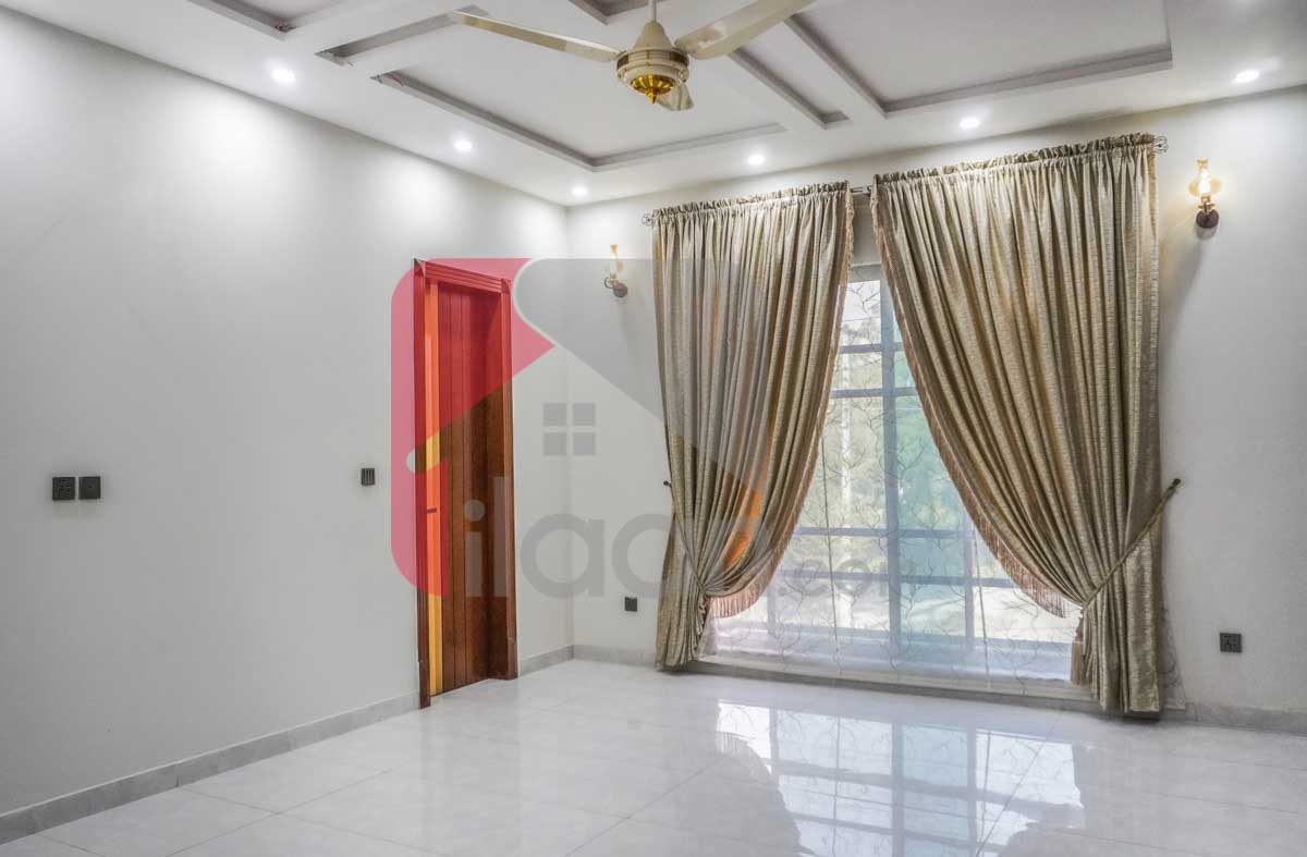 1 Kanal House for Sale in Block E, Valencia Housing Society, Lahore (Furnished)