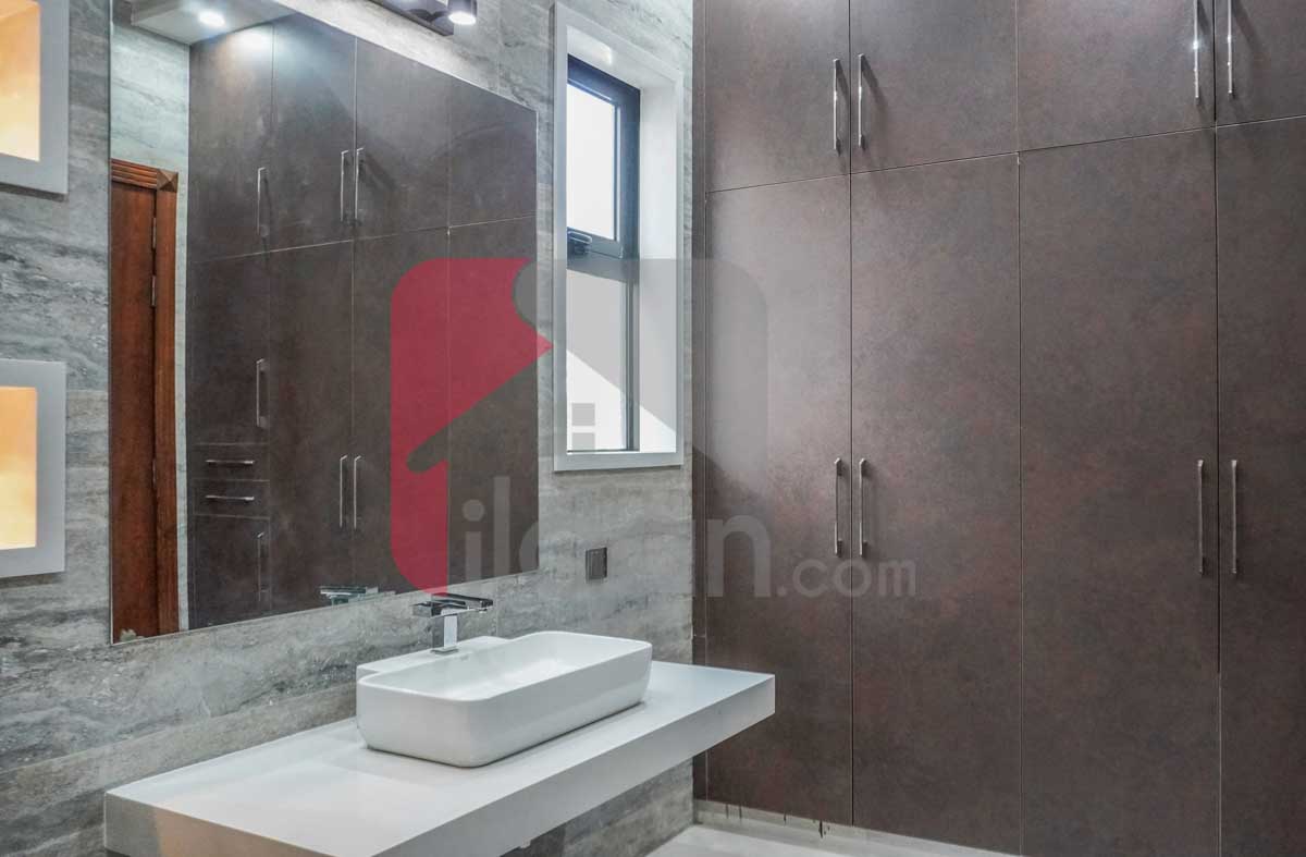 1 Kanal House for Sale in Block E, Valencia Housing Society, Lahore (Furnished)