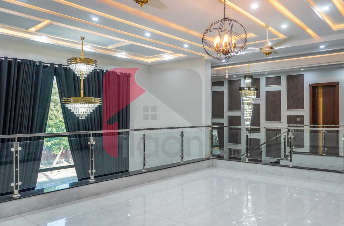 1 Kanal House for Sale in Block E, Valencia Housing Society, Lahore (Furnished)
