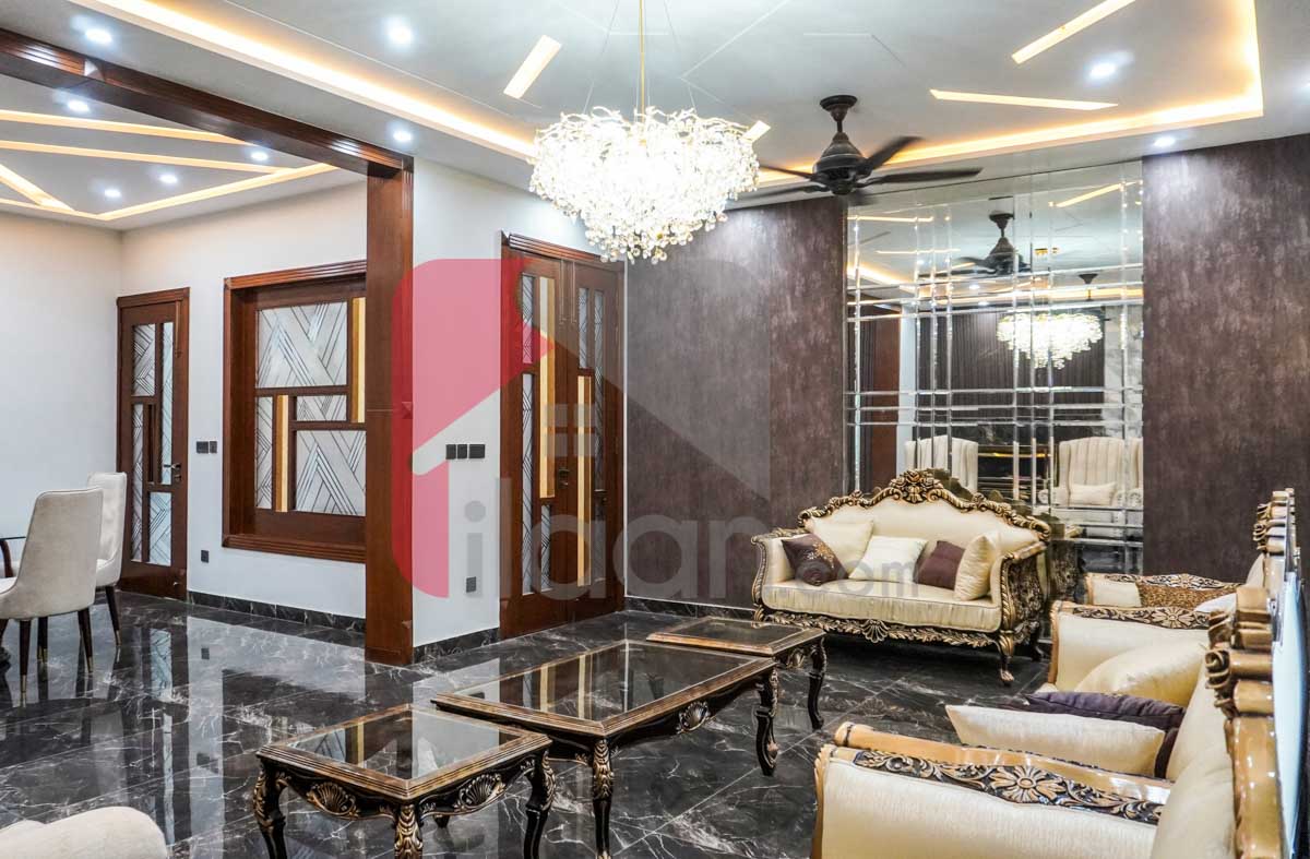 1 Kanal House for Sale in Block E, Valencia Housing Society, Lahore (Furnished)