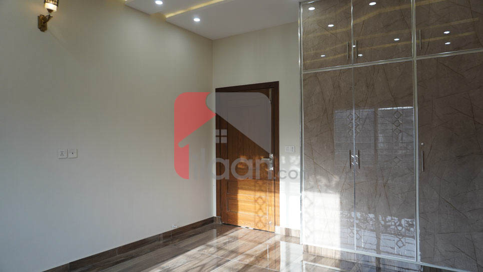 10 Marla House for Sale in Block C, Architects Engineers Housing Society, Lahore