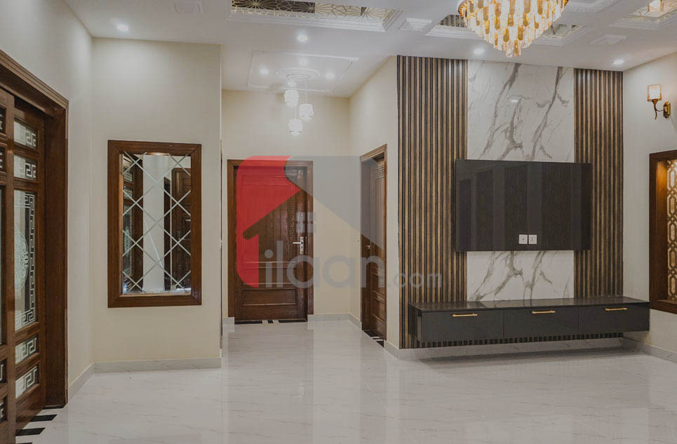 10 Marla House for Sale in Block C, Architects Engineers Housing Society, Lahore