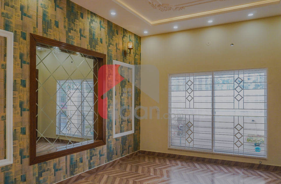 10 Marla House for Sale in Block C, Architects Engineers Housing Society, Lahore