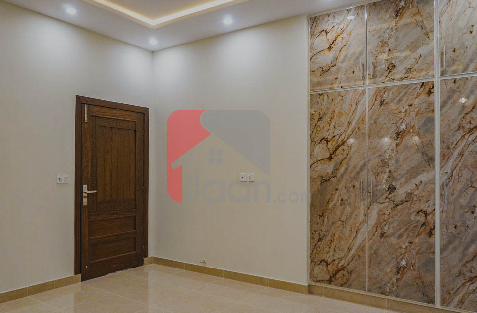 10 Marla House for Sale in Block C, Architects Engineers Housing Society, Lahore