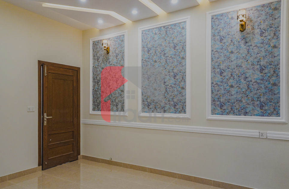 10 Marla House for Sale in Block C, Architects Engineers Housing Society, Lahore