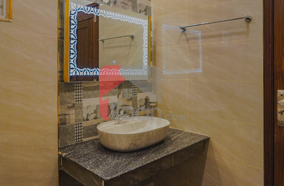 10 Marla House for Sale in Block C, Architects Engineers Housing Society, Lahore