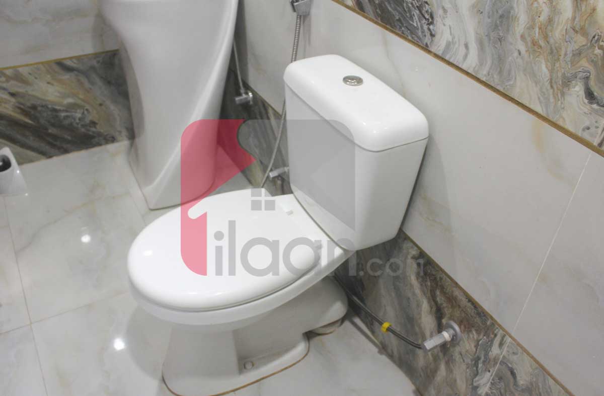 10 Marla House for Sale in Bahria Town, Lahore