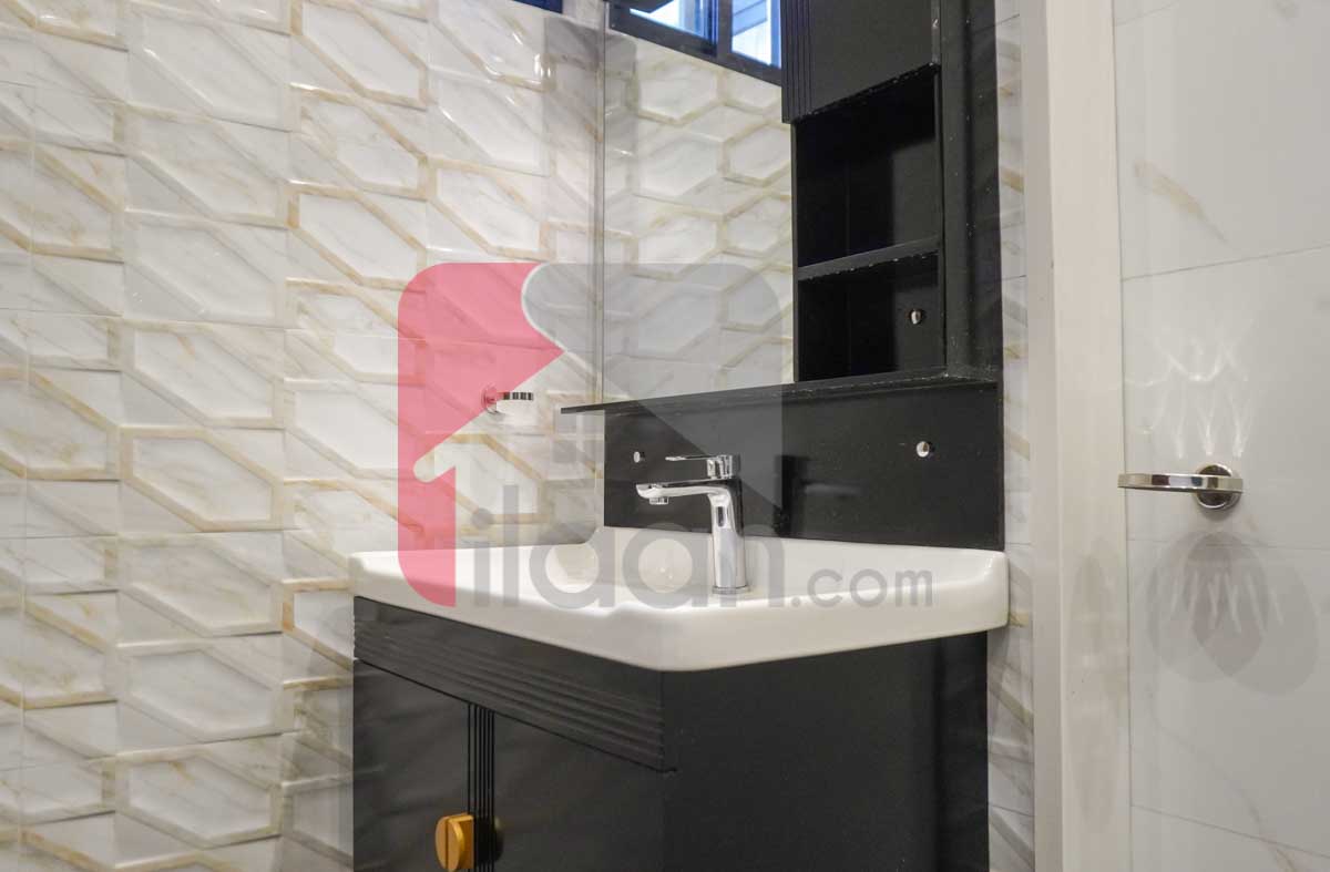 10 Marla House for Sale in Jinnah Block, Sector E, Bahria Town, Lahore