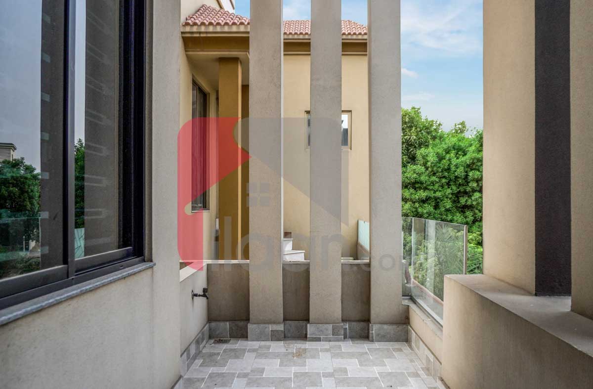 10 Marla House for Sale in Overseas B, Sector D, Bahria Town, Lahore