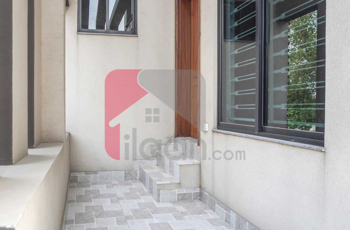 10 Marla House for Sale in Overseas B, Sector D, Bahria Town, Lahore