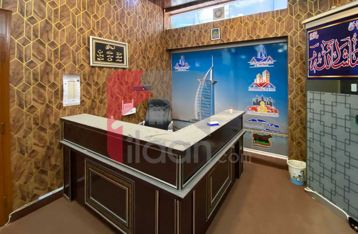 200 Sq.yd Shop for Sale in Badar Commercial Area, Phase 5, DHA Karachi