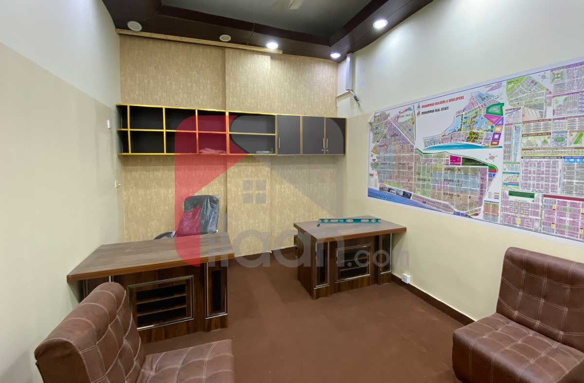 200 Sq.yd Shop for Sale in Badar Commercial Area, Phase 5, DHA Karachi