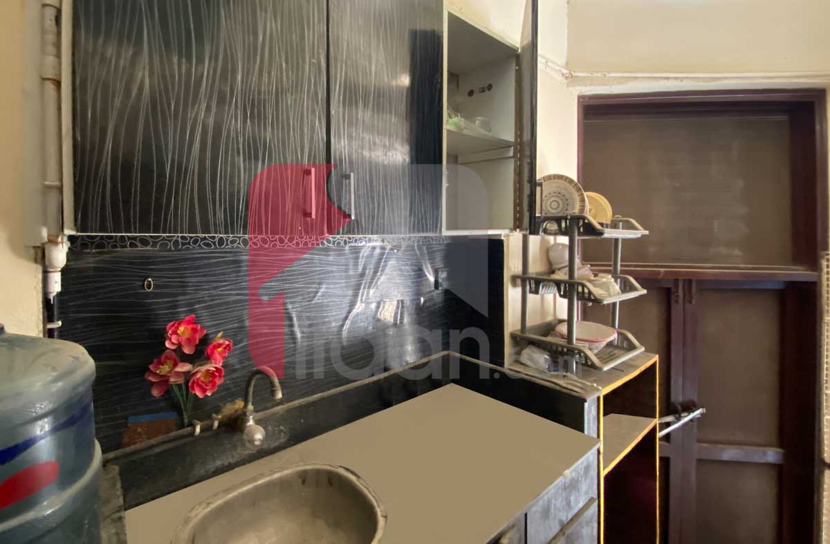 200 Sq.yd Shop for Sale in Badar Commercial Area, Phase 5, DHA Karachi