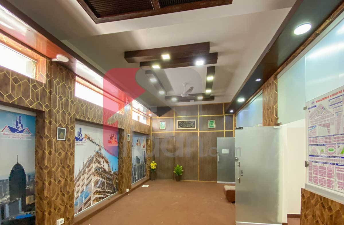 200 Sq.yd Shop for Sale in Badar Commercial Area, Phase 5, DHA Karachi