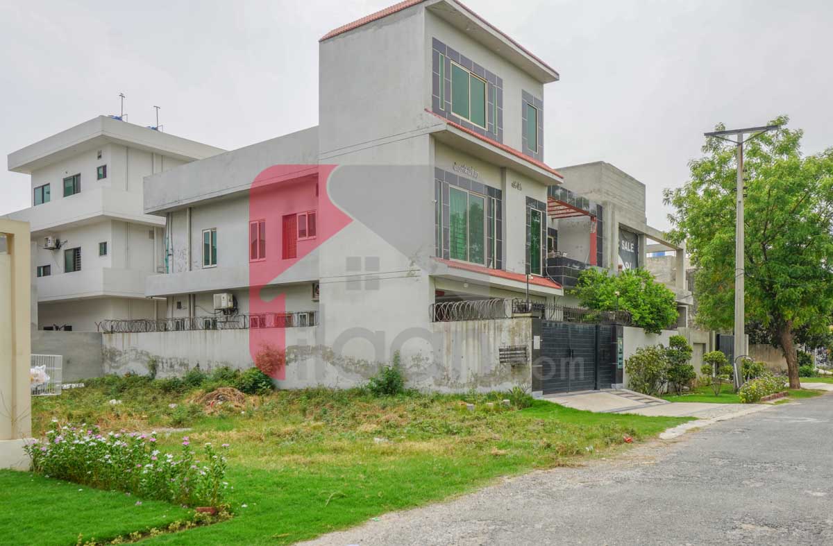 10 Marla Plot for Sale in Block A1, Wapda Town, Lahore