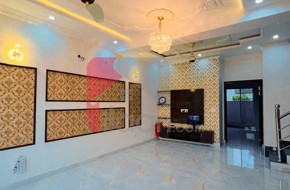 1 Kanal House for Sale in Block X, Phase 3, DHA Lahore