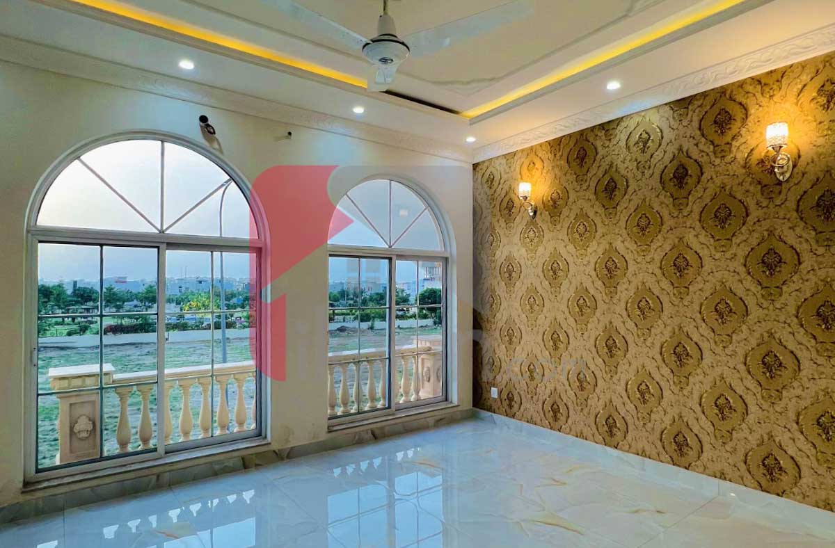 1 Kanal House for Sale in Block X, Phase 3, DHA Lahore