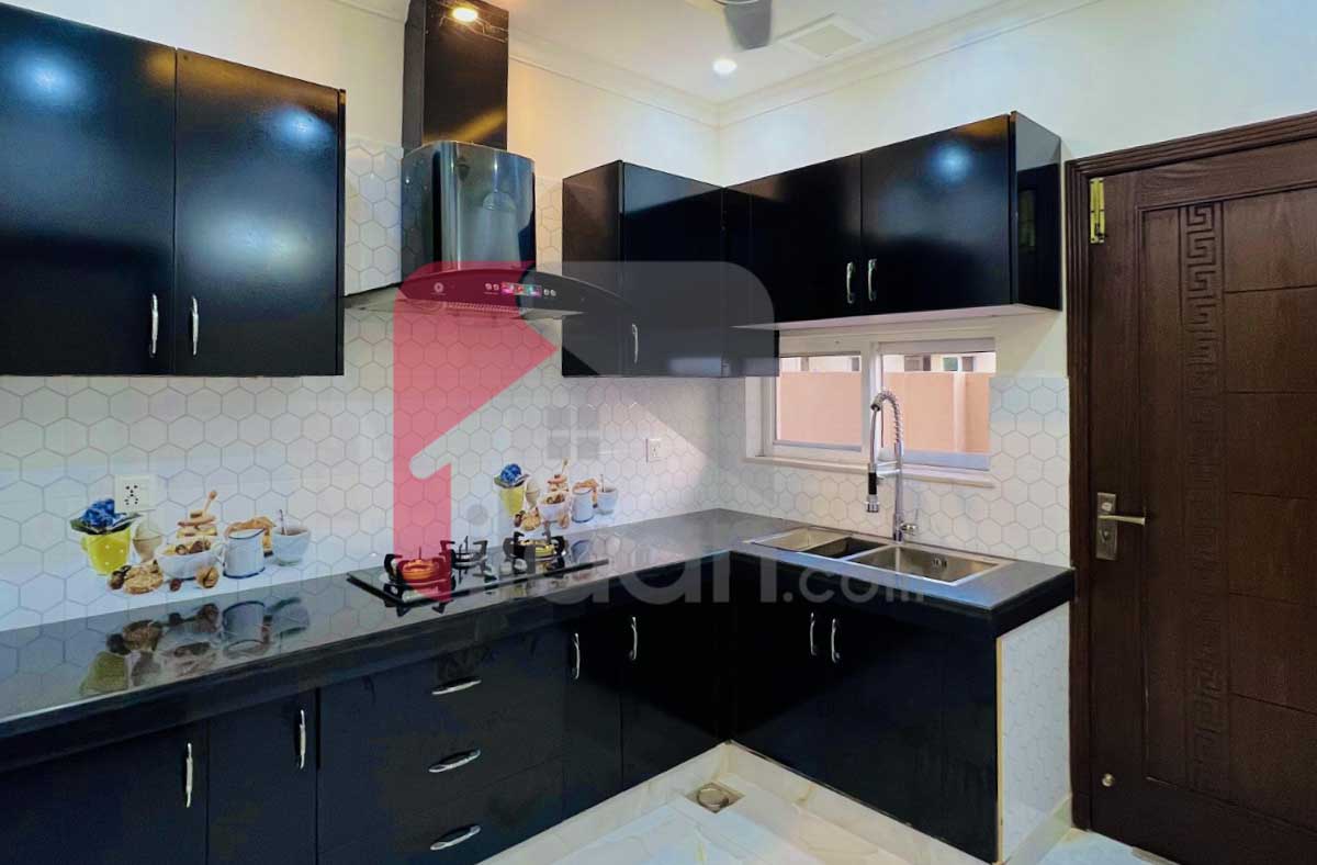 1 Kanal House for Sale in Block X, Phase 3, DHA Lahore