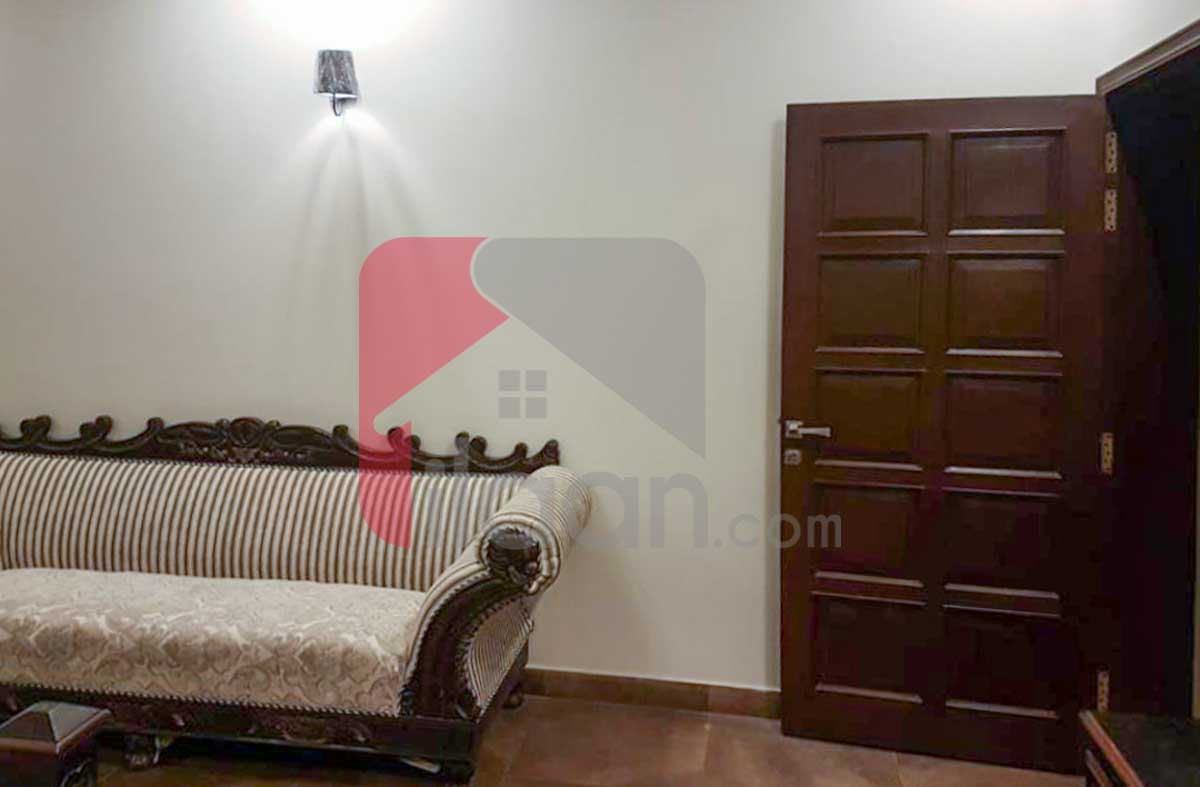 1 Kanal House for Sale in Block B, Phase 5, DHA Lahore (Furnished)