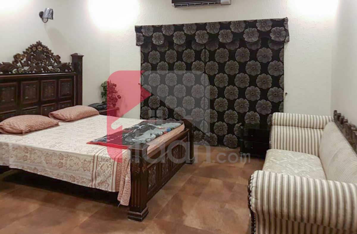 1 Kanal House for Sale in Block B, Phase 5, DHA Lahore (Furnished)