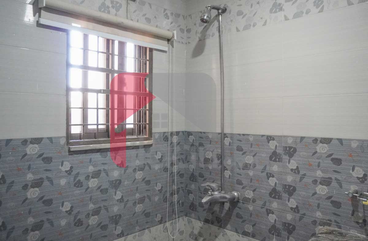 10 Marla House for Sale in Iqbal block, Sector E, Bahria Town, Lahore (Furnished)