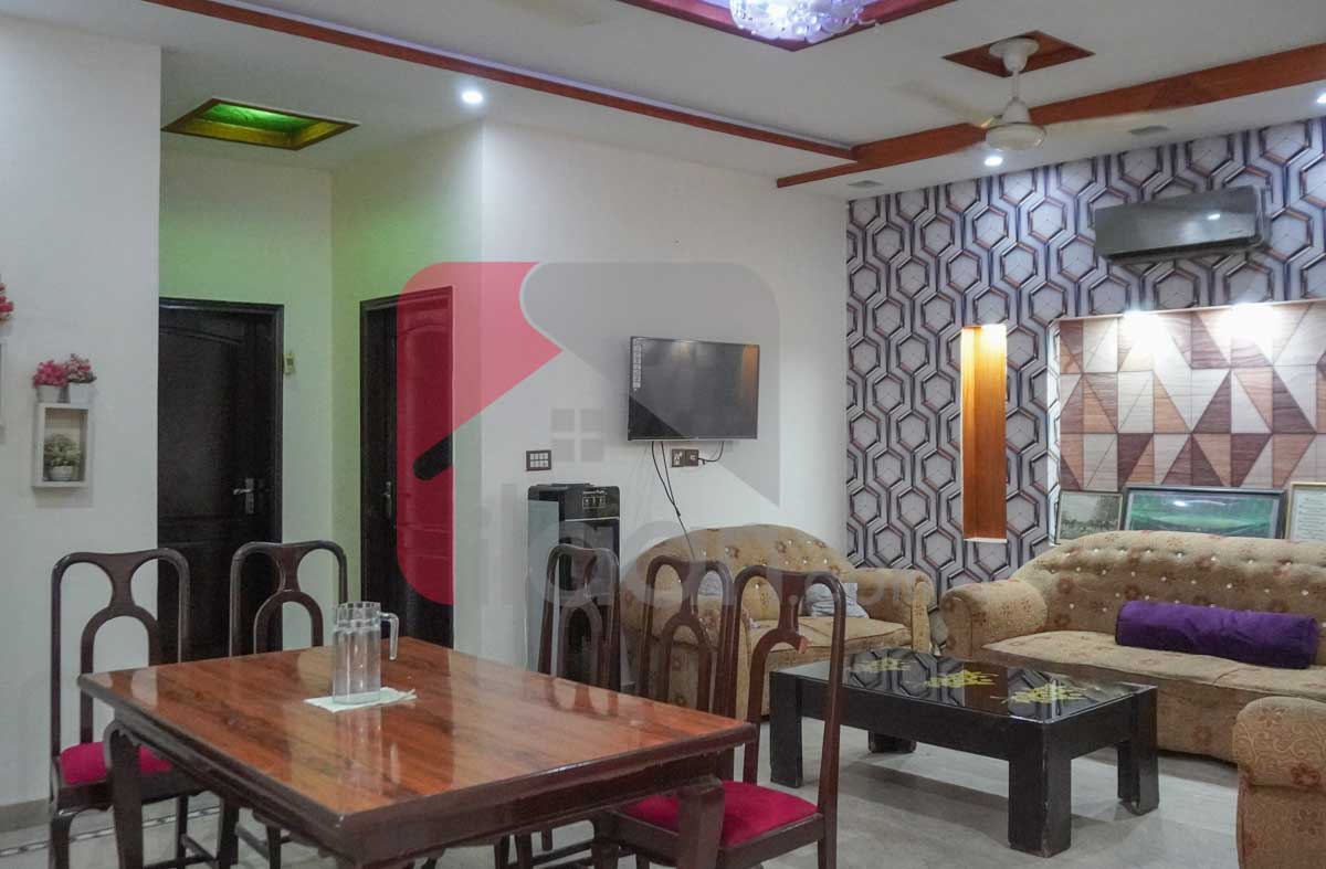 10 Marla House for Sale in Iqbal block, Sector E, Bahria Town, Lahore (Furnished)