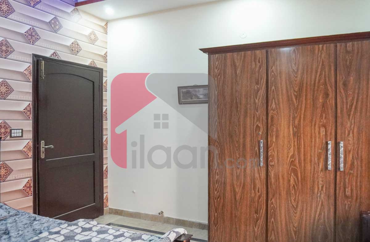10 Marla House for Sale in Iqbal block, Sector E, Bahria Town, Lahore (Furnished)