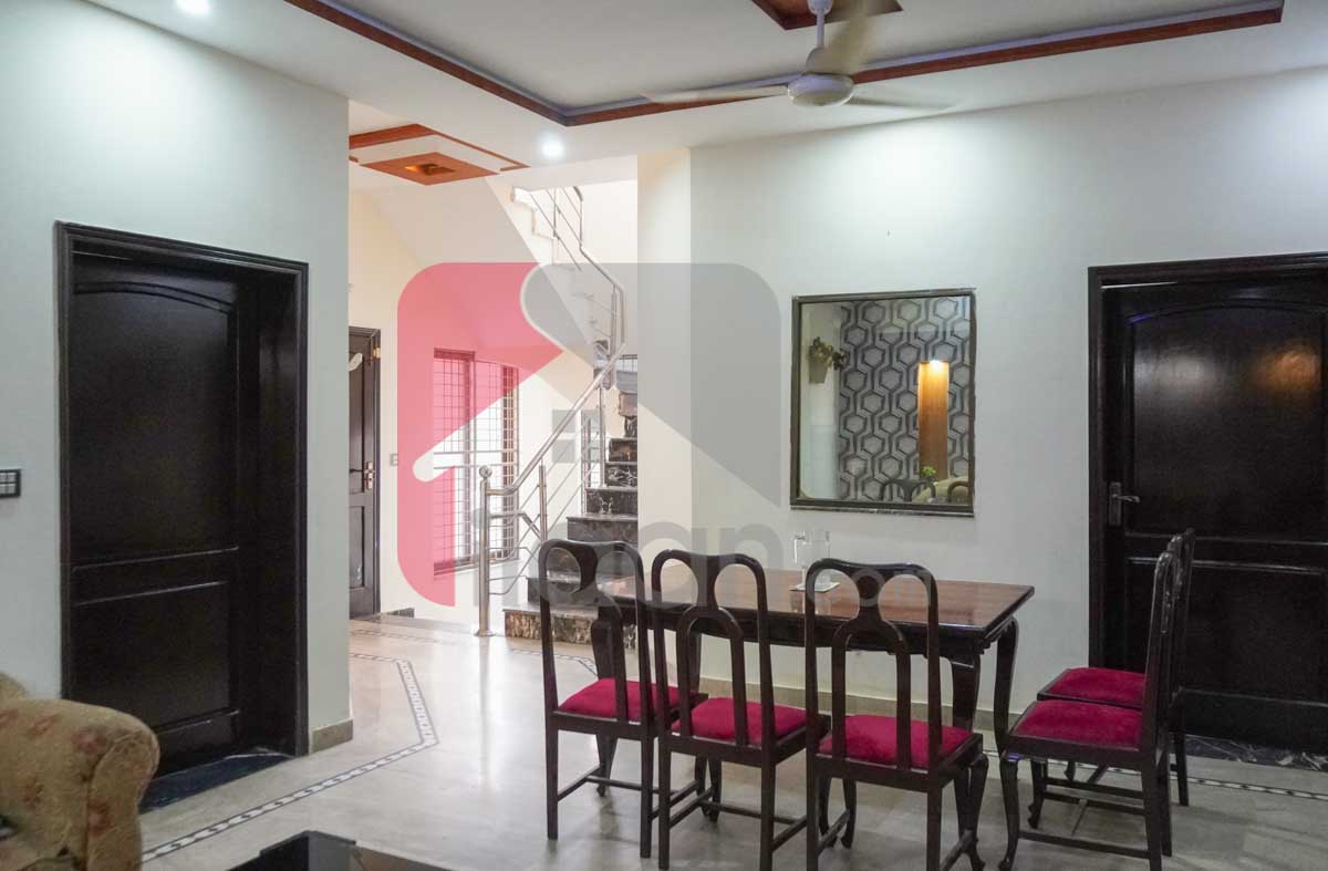 10 Marla House for Sale in Iqbal block, Sector E, Bahria Town, Lahore (Furnished)