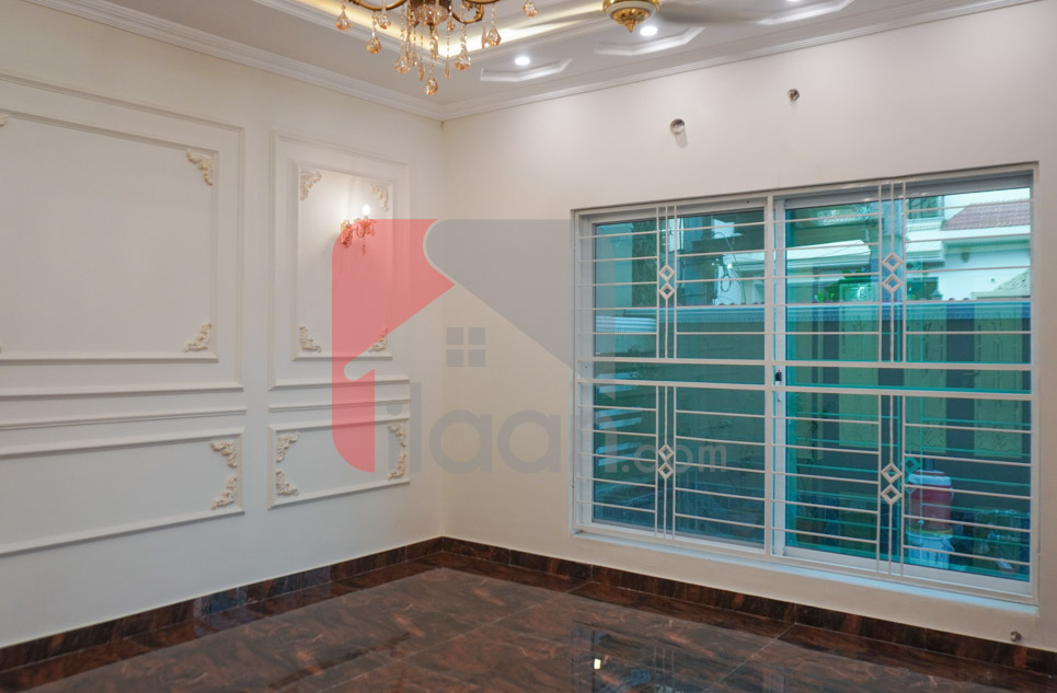 10 Marla House for Sale in Block A1, PIA Housing Scheme, Lahore