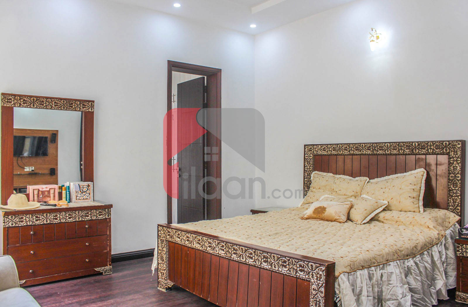 2.5 Kanal House for Sale in Block A1, Valencia Housing Society, Lahore