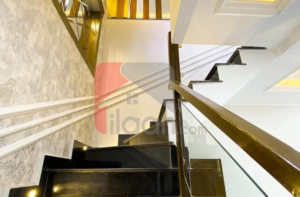 5.33 Marla House for Sale in Jinnah Block, Sector E, Bahria Town, Lahore 