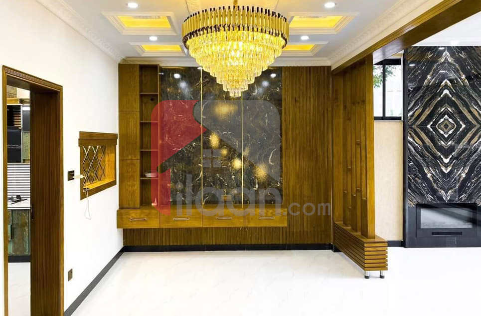 5.33 Marla House for Sale in Jinnah Block, Sector E, Bahria Town, Lahore 