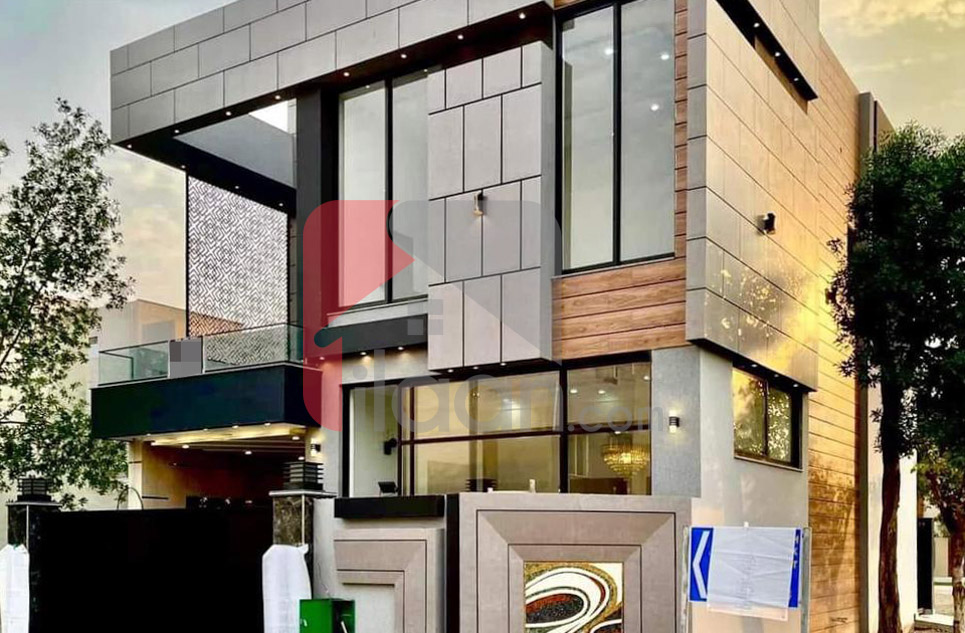 5.33 Marla House for Sale in Jinnah Block, Sector E, Bahria Town, Lahore 