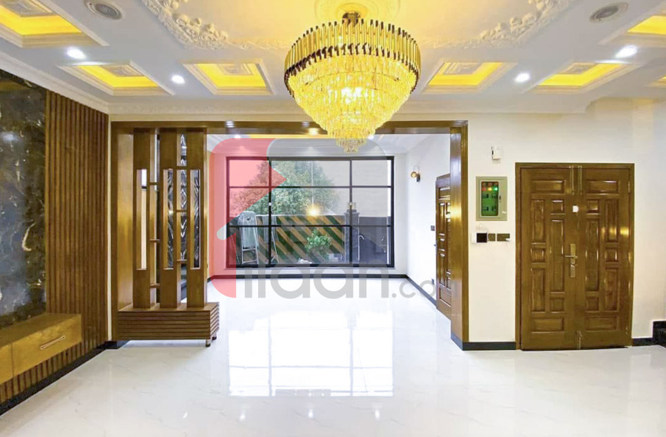 5.33 Marla House for Sale in Jinnah Block, Sector E, Bahria Town, Lahore 