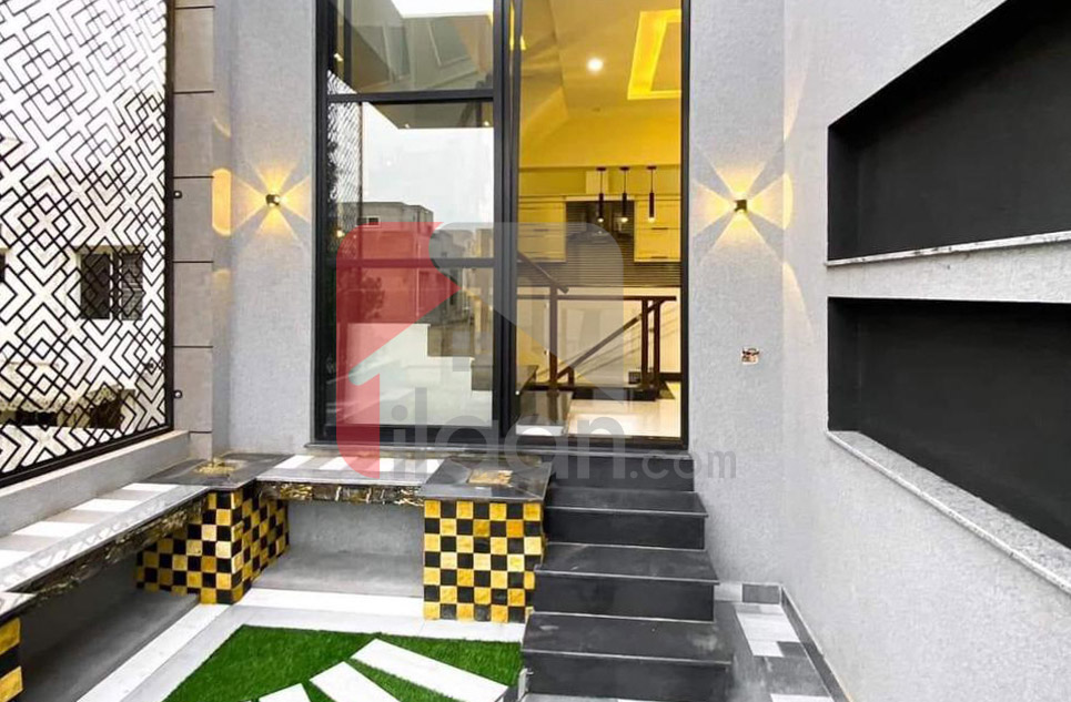 5.33 Marla House for Sale in Jinnah Block, Sector E, Bahria Town, Lahore 