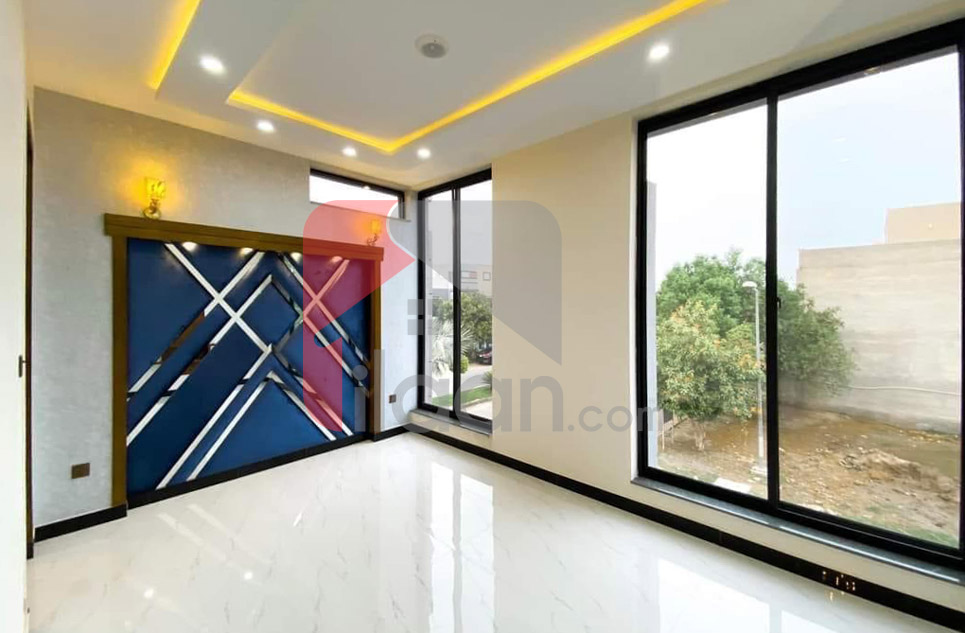 5.33 Marla House for Sale in Jinnah Block, Sector E, Bahria Town, Lahore 